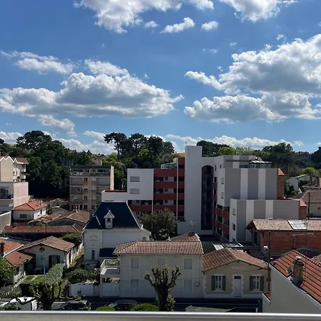 4 Pers. Balcon & Parking - & Commerces Arcachon