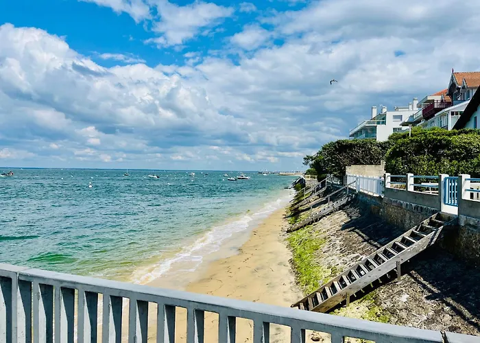 4 Pers. Balcon & Parking - & Commerces